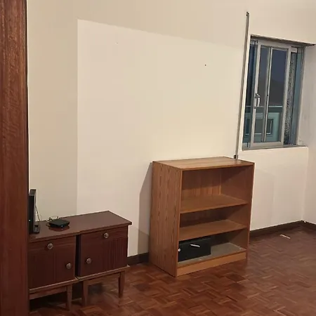 Casa de hóspedes Quanto De Casal Em *
